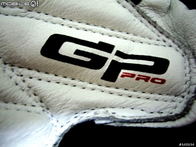 (開箱文)alpinestars的GP PRO和冬天專屬防水防寒手套NANKAI 349聯合開箱文(夾帶FF-5和27s)