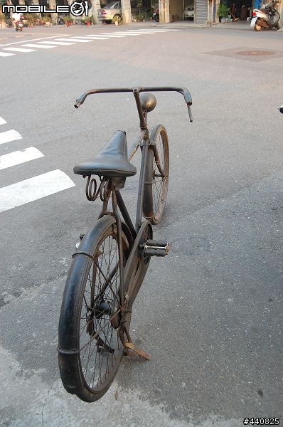 邂逅一台古董腳踏車