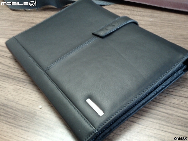 (開箱) Sony VAIO TT - 007 特別限量版 (新增圖片與 3D 遊戲測試 10/25/08)