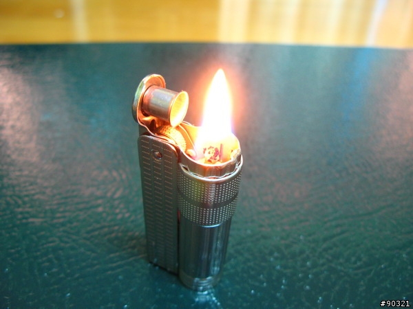 可靠的戶外裝備，IMCO 防風打火機