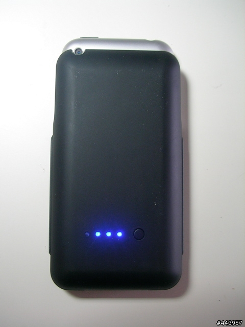 〔分享〕iPhone用的外接電池mophie juice pack