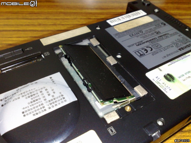 [分享及討論]我的Toshiba Libretto U100 拆機更換偽SSD