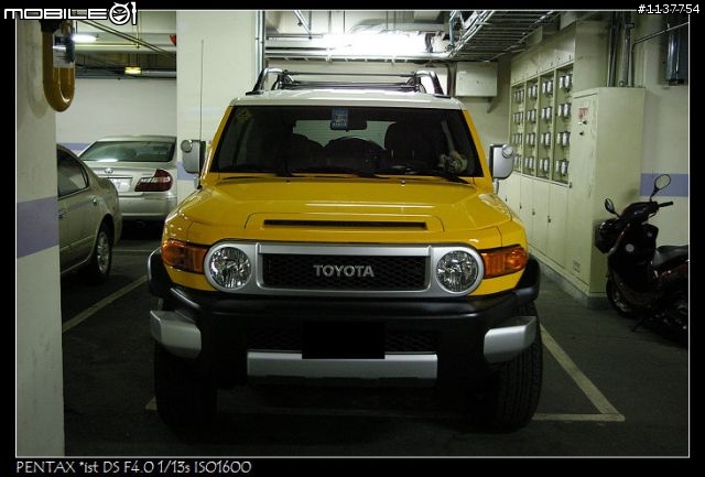 鄰居又換新車囉。你肯定沒看過的車款！！！FJ CRUISER