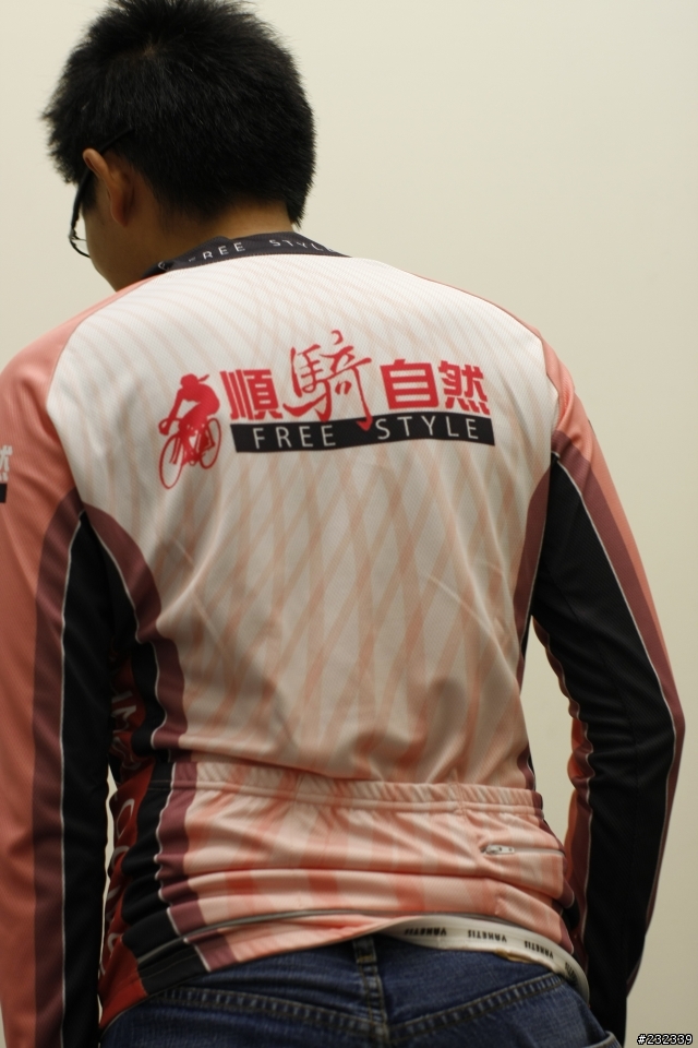 [車衣]第二批衣服1/14已經到貨