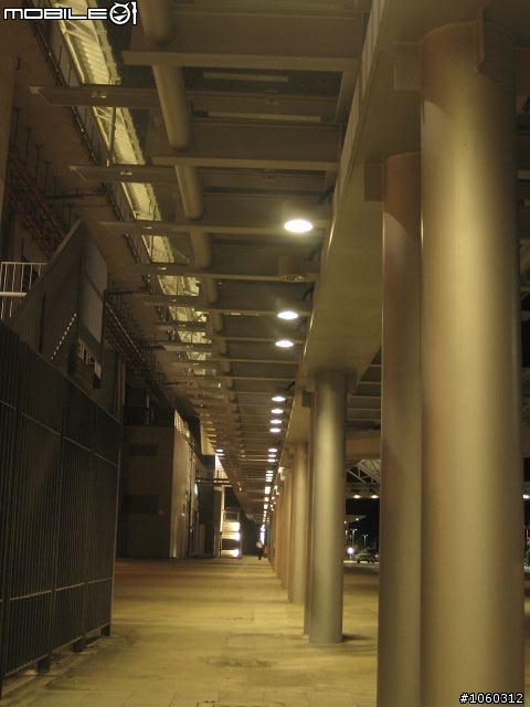 [小品遊記]尋找光影-夜遊竹北高鐵站