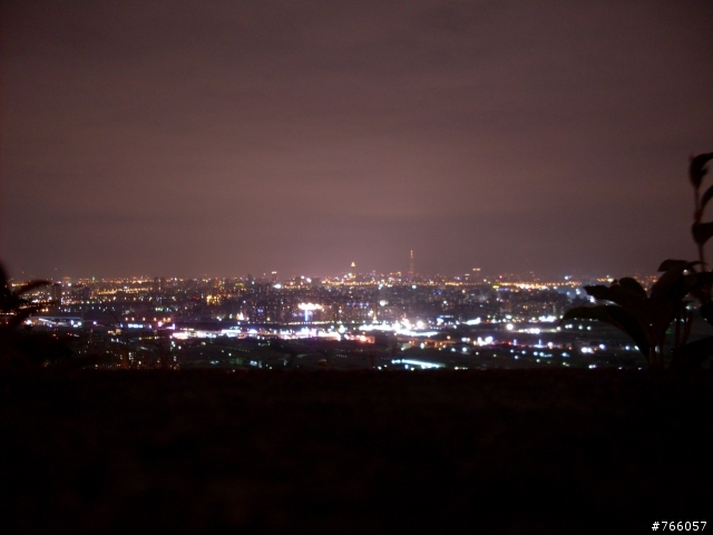 夜騎泰山公園路（夜景很美）