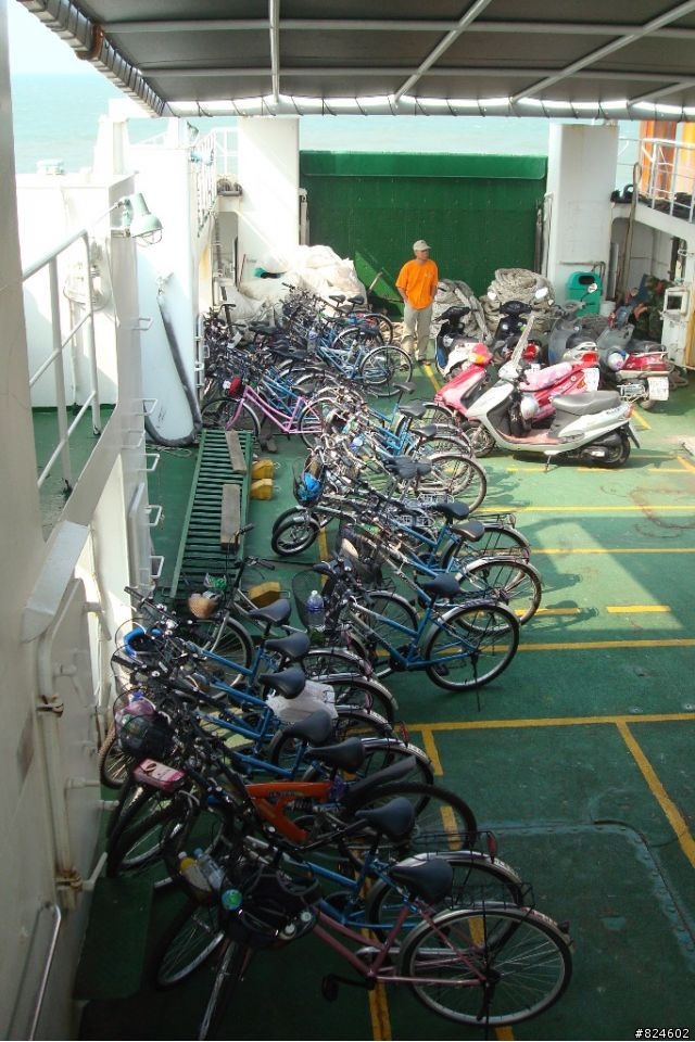金門單車史上最大環島團 - 41人 一天兩金