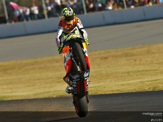 [開箱]Valentino Rossi AGV TI-TECH VR46 冠軍的榮耀
