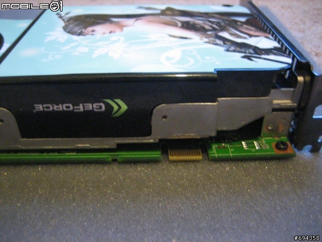 [簡陋開箱] ASUS EN9800GT ULTIMATE