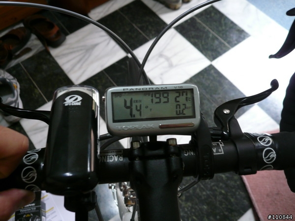﹝開箱文﹞Topeak panoram V16自行車碼錶+迴轉速套件