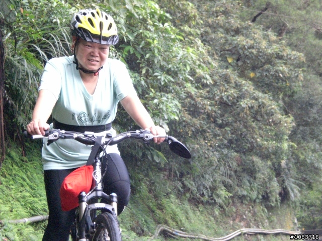 75歲老阿伯強攻桶後溪