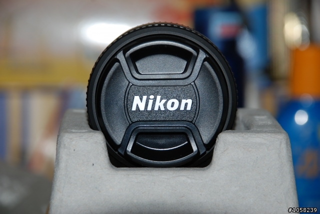 50mm f1.8 不專業的開箱照