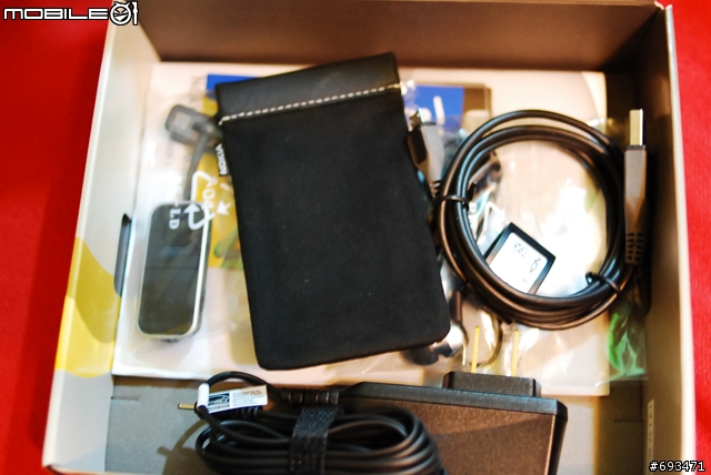 [6600F圖多]NOKIA 六‧六‧零‧零  fold