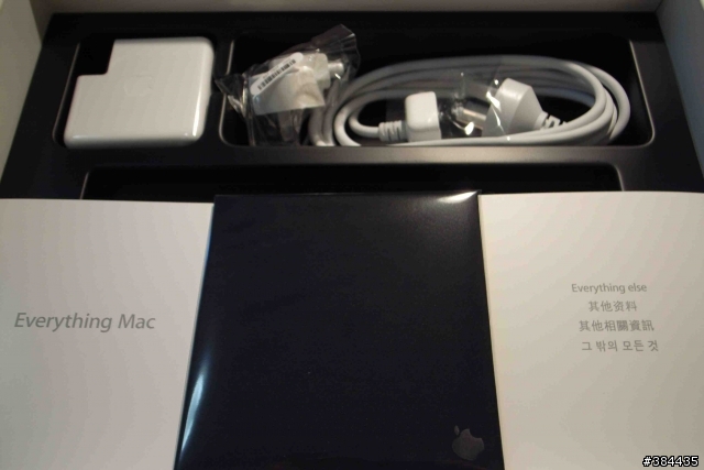 [開箱文] New Macbook