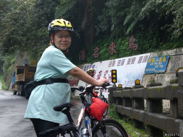 75歲老阿伯強攻桶後溪