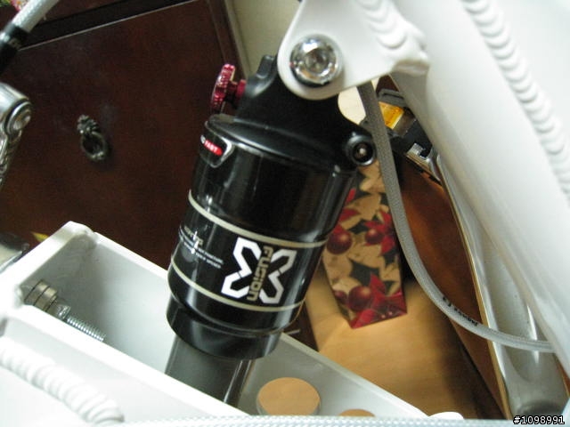 [求救]X-Fusion O2R 氣壓式後避震器