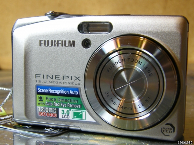[開箱] Fujifilm 最新款F60 無樂不作 (上)