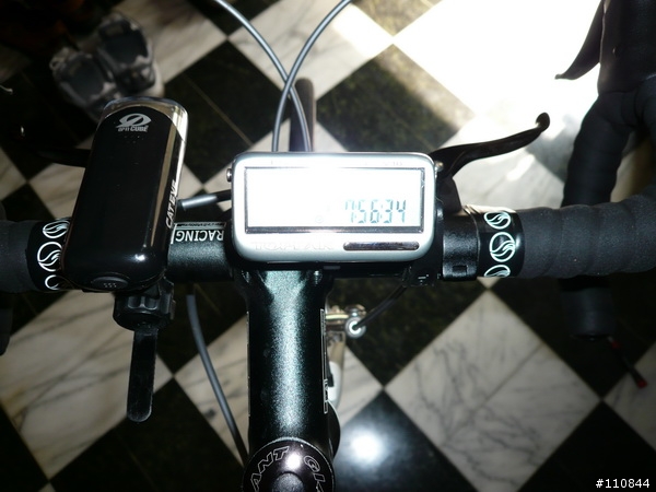 ﹝開箱文﹞Topeak panoram V16自行車碼錶+迴轉速套件