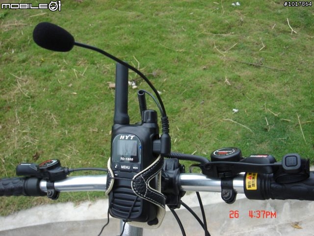 [開箱文分享]最新購入~無線電對講機 + 自行車專用通話器