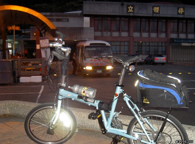 水藍色t3車主請進來簽個名吧