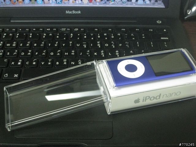 [新入手]iPod nano Purple 4th generation
