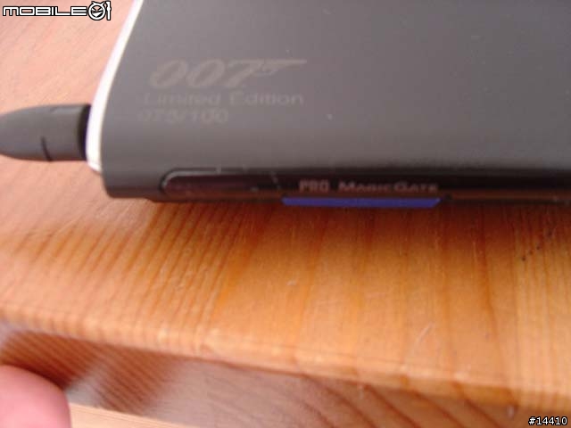 (開箱) Sony VAIO TT - 007 特別限量版 (新增圖片與 3D 遊戲測試 10/25/08)