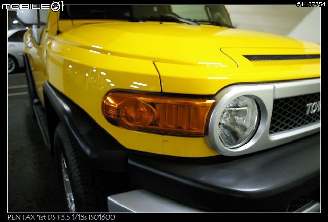 鄰居又換新車囉。你肯定沒看過的車款！！！FJ CRUISER