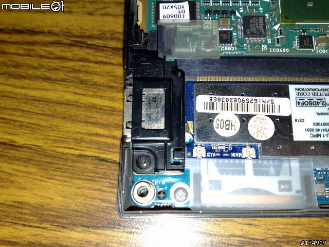 [分享及討論]我的Toshiba Libretto U100 拆機更換偽SSD