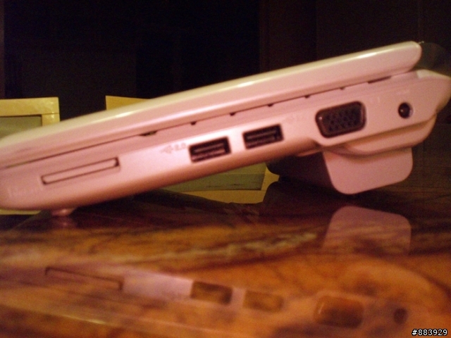 Eee PC 901/1000/1000H 也有「大屁股」電池了~