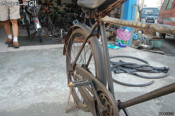 邂逅一台古董腳踏車