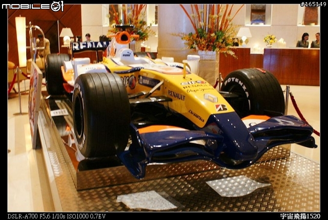 2008年9月26日至9月28日新加坡F1展示車