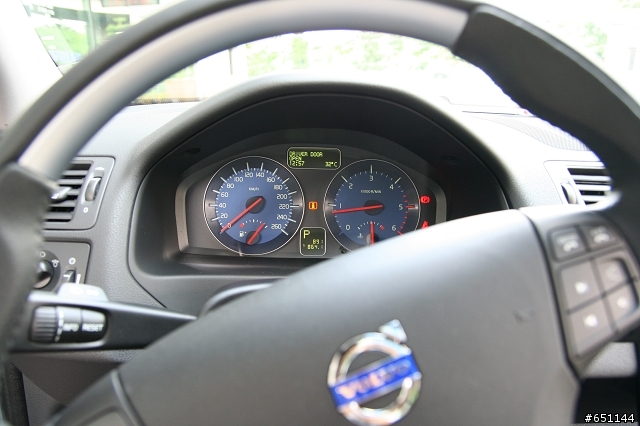 [純分享]Volvo V50 R-Design試乘