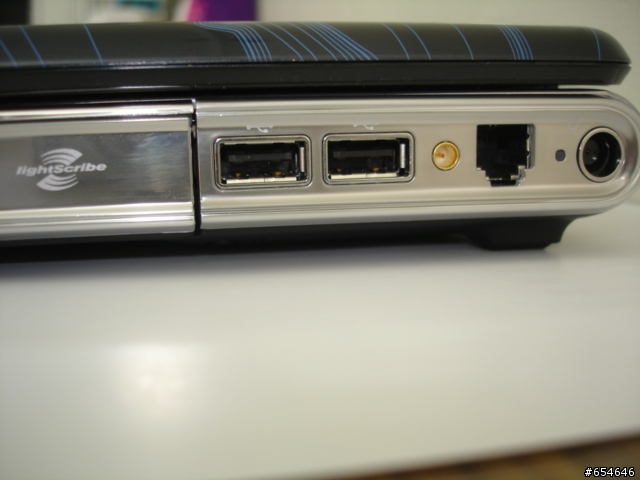 [假開箱]HP Pavilion DV4-1120TX Special Edition 圖片分享