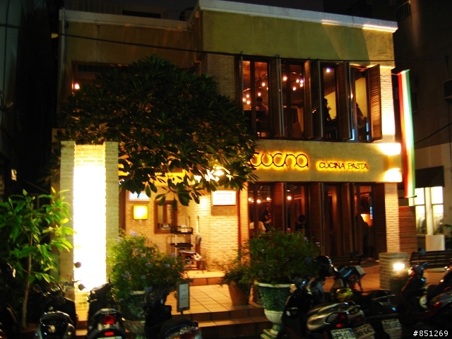 名過其實的佐佐義CUCINA PASTA & 推薦的歐貝拉 洋菓子店