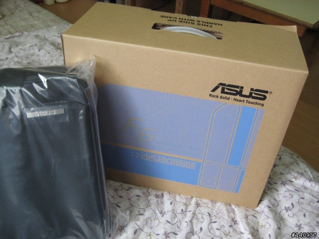 [開箱] Asus F6V 本人的第一台筆電^^ 不專業的開箱XD