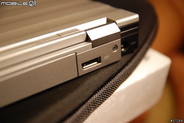 [開箱]DELL M2400 新手開箱文敬請入內指教 ！！