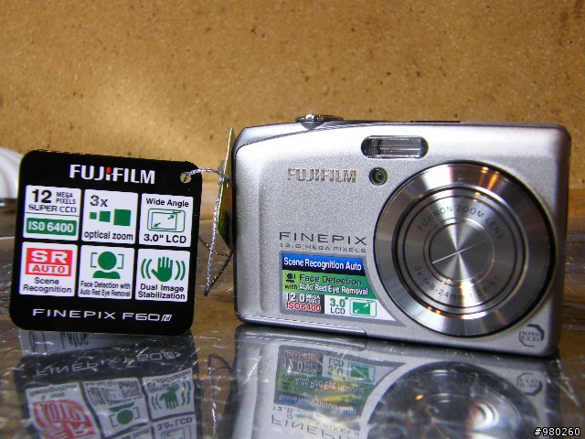 [開箱] Fujifilm 最新款F60 無樂不作 (上)