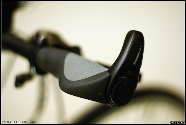 [開箱分享] 2009 Louis Garneau RSR IV White