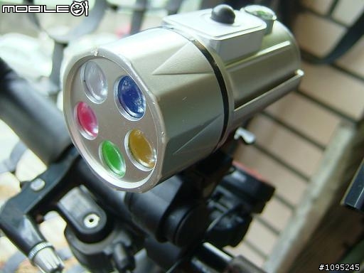 開箱文-中距離搜索用聚光頭燈K2 LED HLX-1913AA 心得  是(頭)上的燈喔