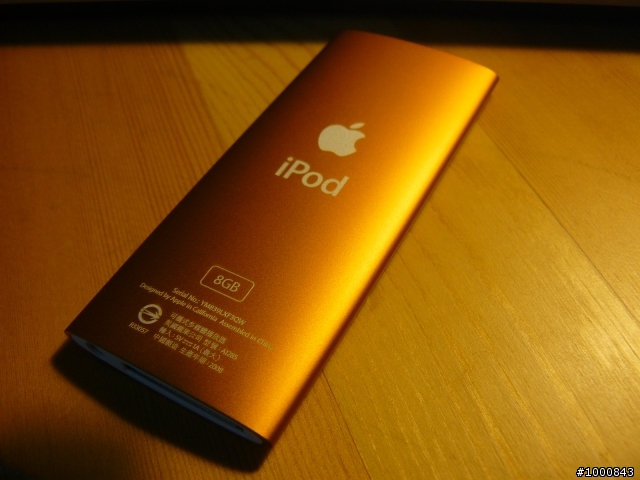[分享]投入iPod行列-我的第一台Nano 4th [橘]