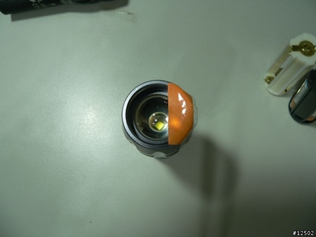● 採用CREE晶片的變焦手電筒比較「可當車燈用」(一)