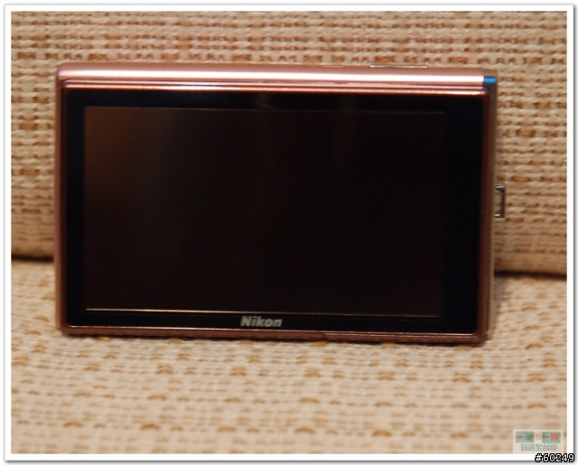 【簡單的開箱】NIKON COOLPIX S60