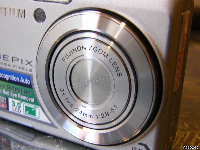 [開箱] Fujifilm 最新款F60 無樂不作 (上)