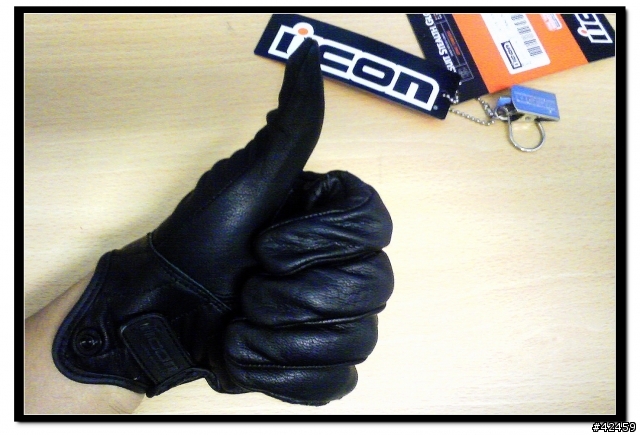 [開箱] ICON 手套 PURSUIT GLOVE [STEALTH]