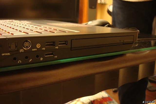 [開箱分享] ALIENWARE  AREA-51 m17x
