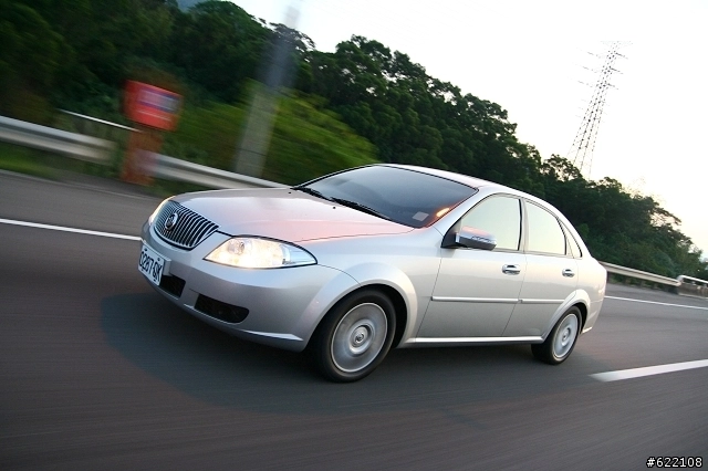 聰明雙動力 Buick Excelle Lpg試駕 Mobile01