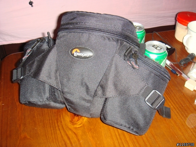 [分享]騎車背單眼相機A腰包_LOWEPRO Off Trail 1