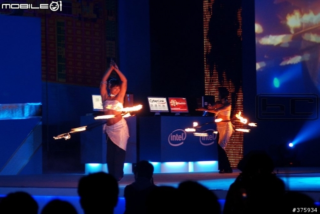 [08-11-18]  Intel i7 發表會-不專業報導(內含福利圖~^_^)