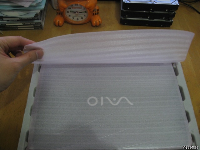 [簡易開箱文] SONY VAIO TT 台灣版 VGN-TT15TN/B (11/28 新增簡易效能測試)