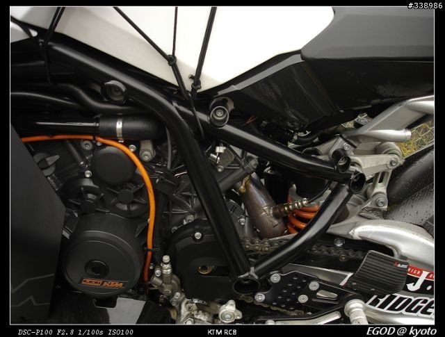 [分享]KTM 1190 RC8 日本關西重機行